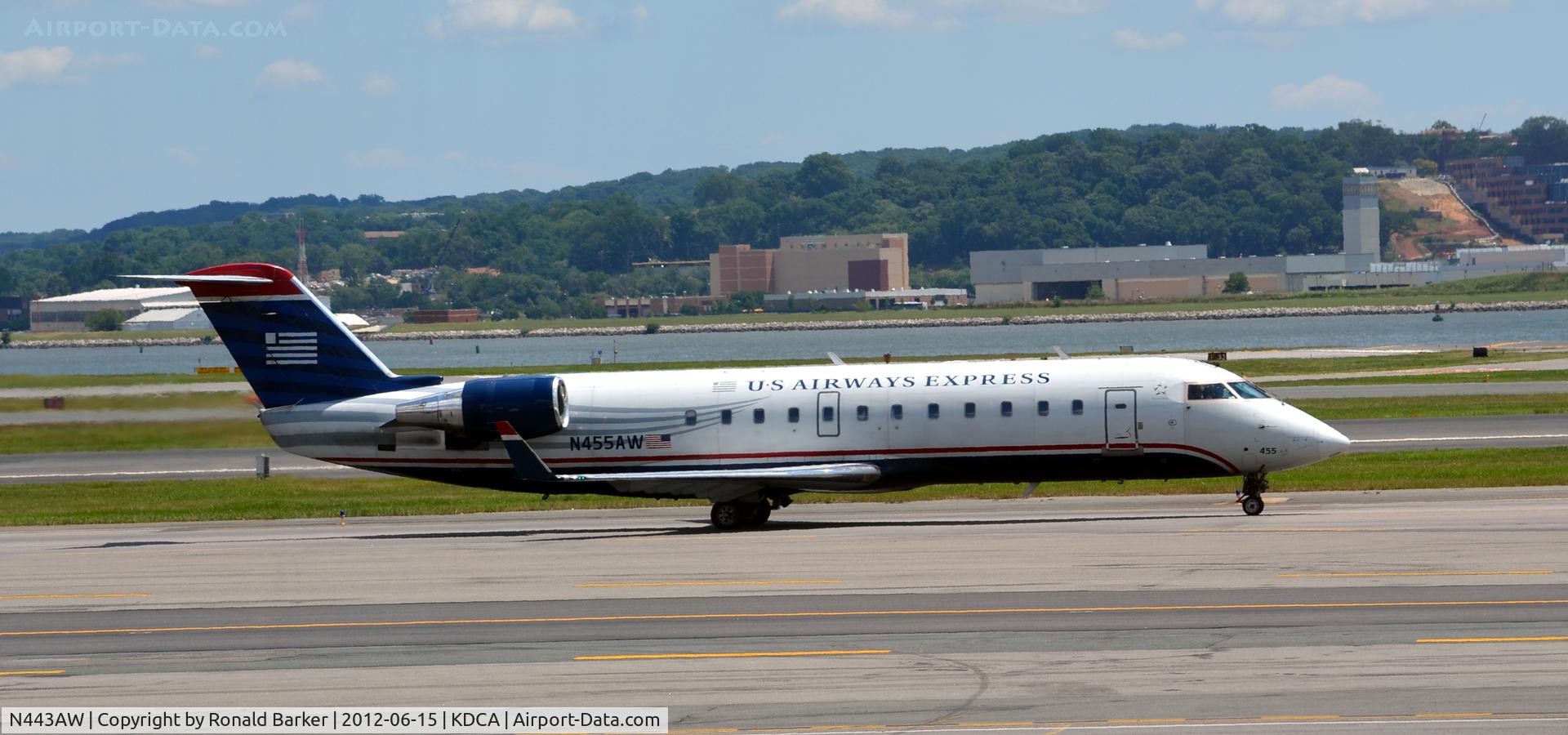 N443AW, 2003 Bombardier CRJ-200LR (CL-600-2B19) C/N 7781, Taxi DCA