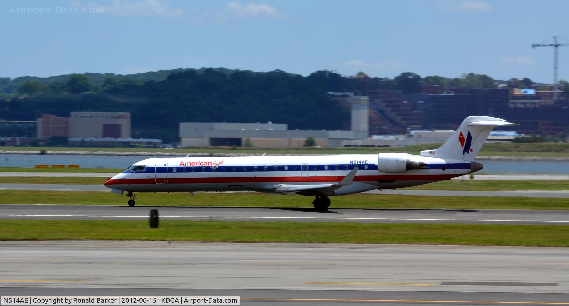 N514AE, 2003 Bombardier CRJ-701 (CL-600-2C10) Regional Jet C/N 10119, Takeoff DCA