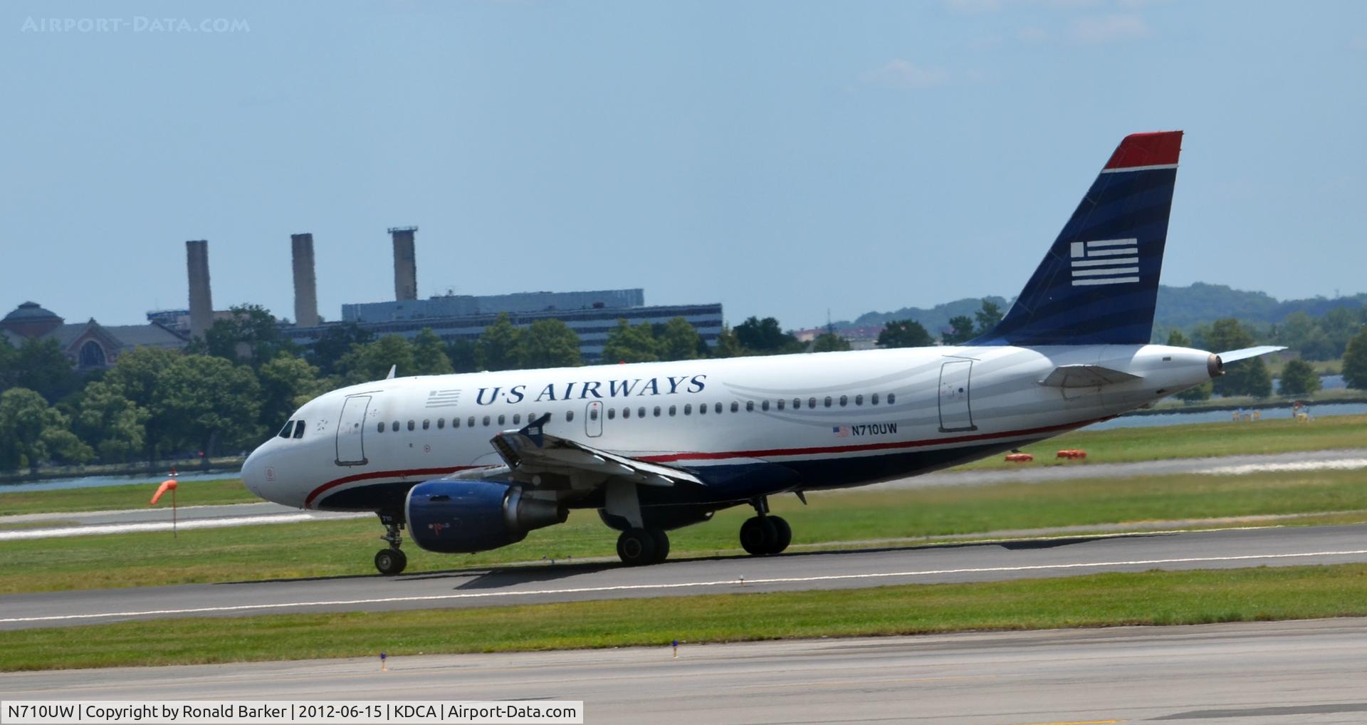 N710UW, 1999 Airbus A319-112 C/N 1019, Takeoff DCA