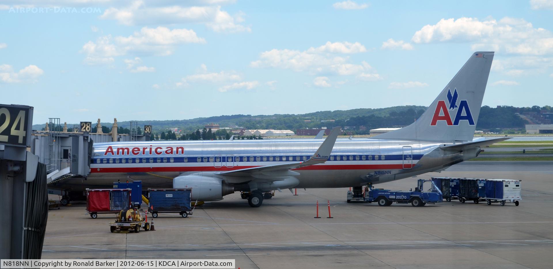 N818NN, 2009 Boeing 737-823 C/N 30910, DCA, VA