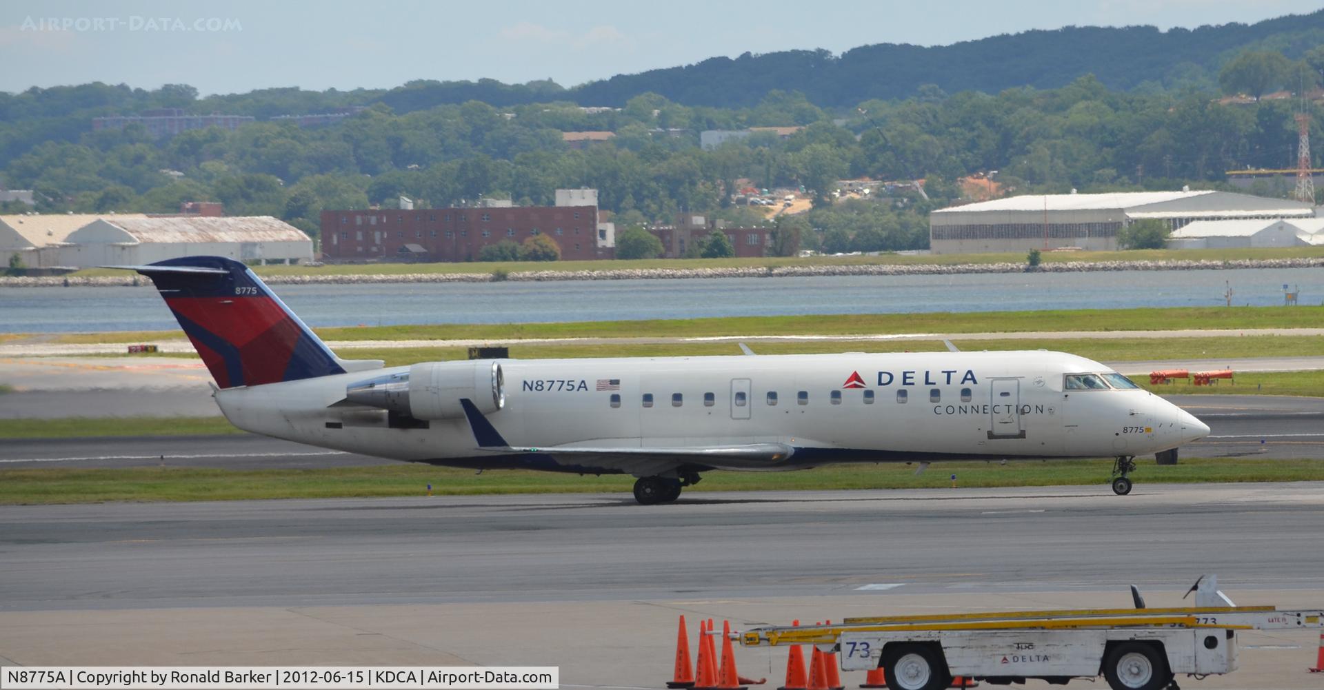 N8775A, 2003 Canadair CRJ-440 (CL-600-2B19) Regional Jet C/N 7775, Taxi DCA