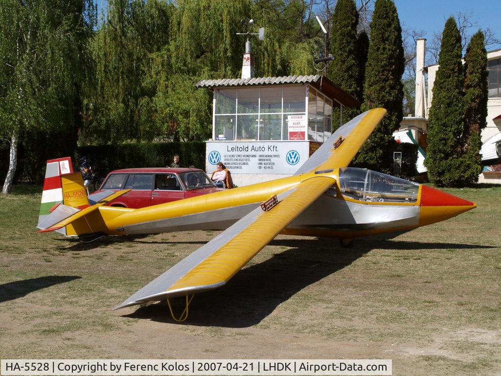 HA-5528, 1985 Rubik R-26SU Góbé 82 C/N AA800044, Dunakeszi