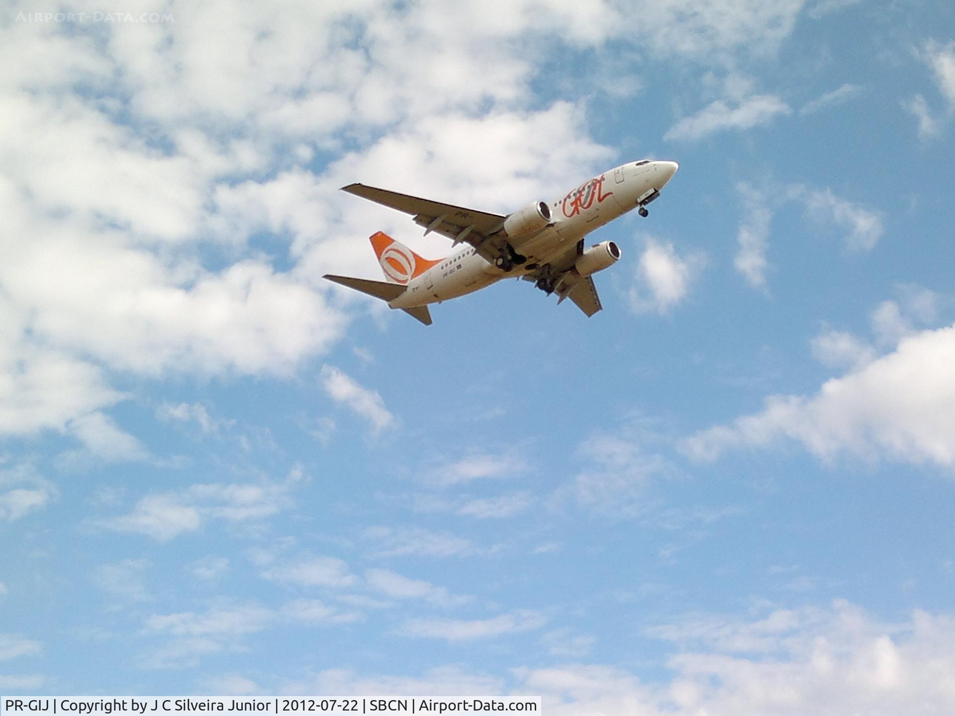 PR-GIJ, 2002 Boeing 737-7L9 C/N 28012, GOL, missed approach at SBCN (Ex SWKN), Caldas Novas