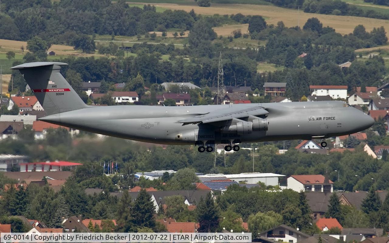 69-0014, 1970 Lockheed C-5A Galaxy C/N 500-0045, on final RW08