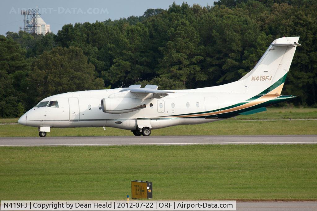 N419FJ, 2001 Fairchild Dornier 328-300 328JET C/N 3173, Ultimate Jet Charters N419FJ (FLT UJC19) rolling out on RWY 5 after arrival from Atlantic City Int'l (KACY).
