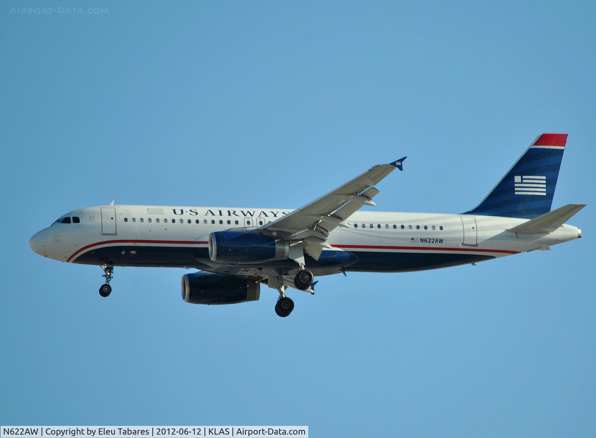 N622AW, 1989 Airbus A320-231 C/N 054, Taken on final approach to McCarran International Airport.
