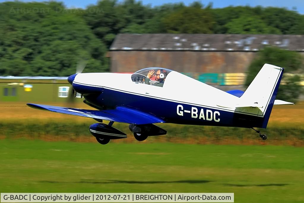 G-BADC, 1980 Rollason Beta B2A C/N PFA 002-10140, Cheery wave!
