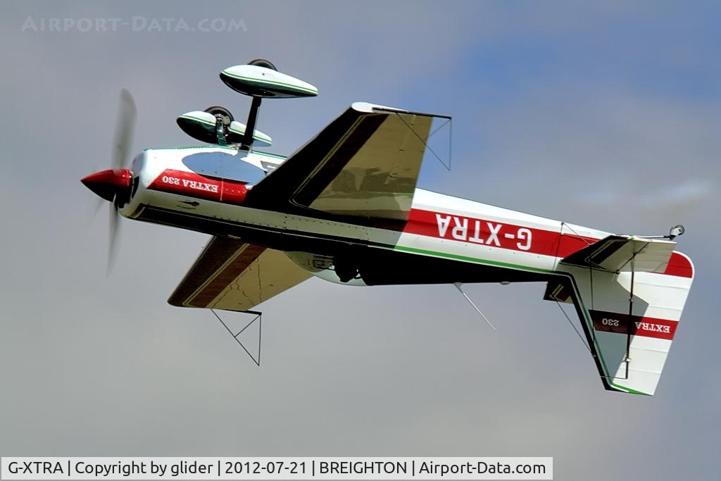 G-XTRA, 1987 Extra EA-230 C/N 12A, Straight and level!!