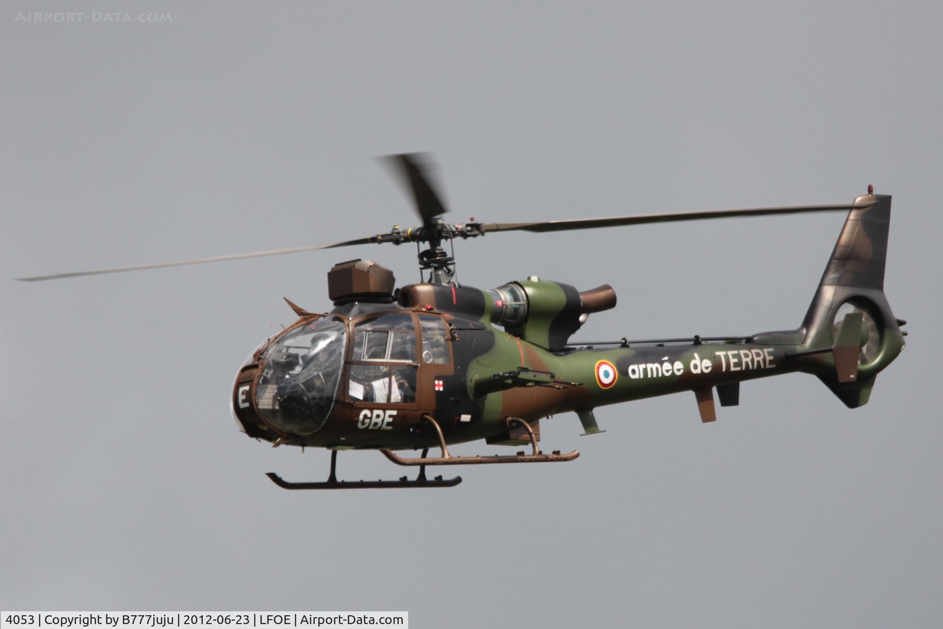 4053, Aerospatiale SA-342M Gazelle C/N 2053, on arrival for Evreux Air Show
