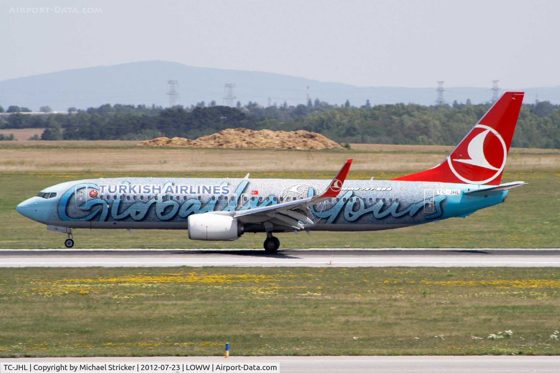 TC-JHL, 2011 Boeing 737-8F2 C/N 40976, Boeing 737-800