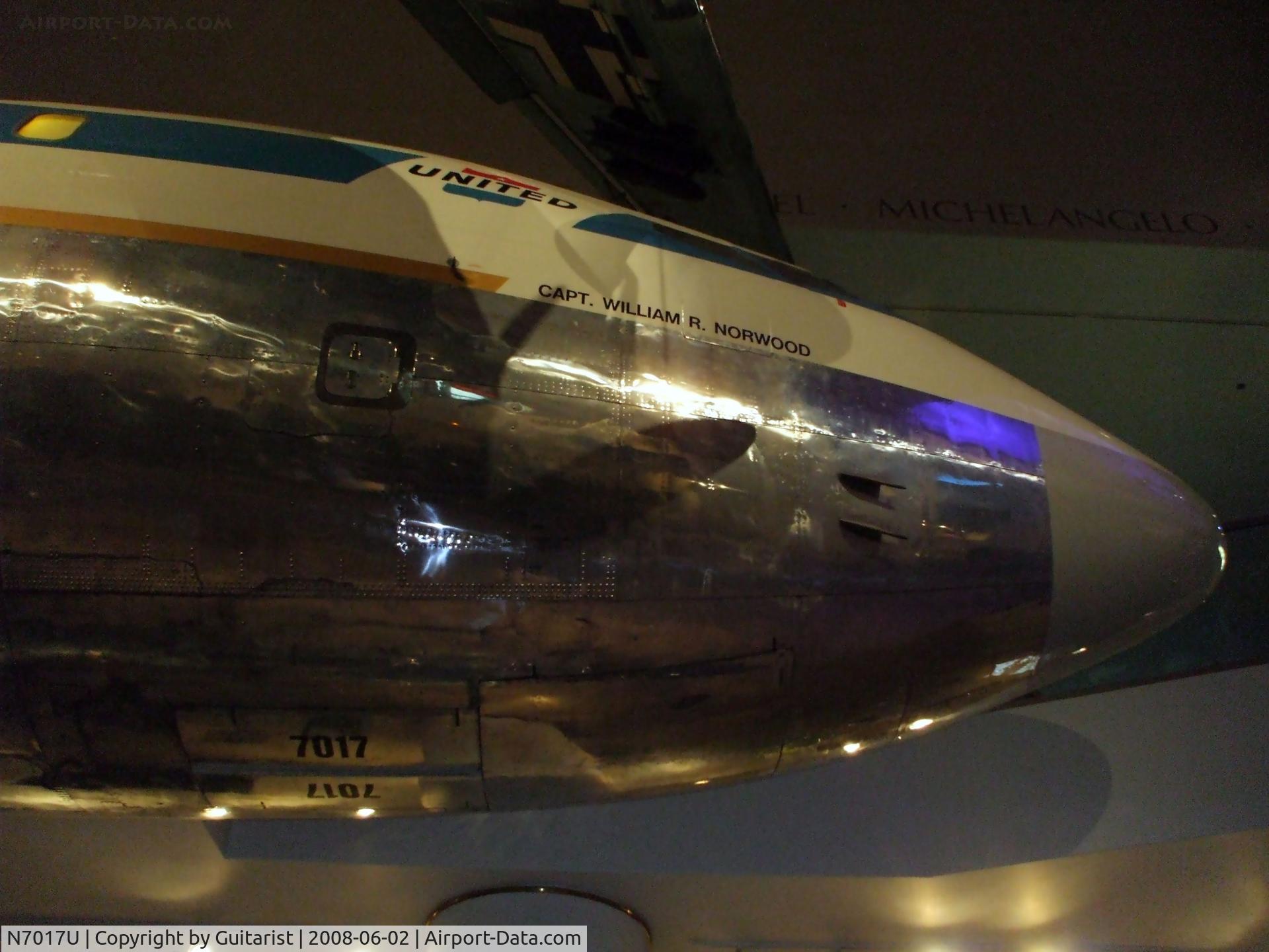 N7017U, Boeing 727-22 C/N 18309, Hanging from the ceiling of the Chicago Science and Industry Museum