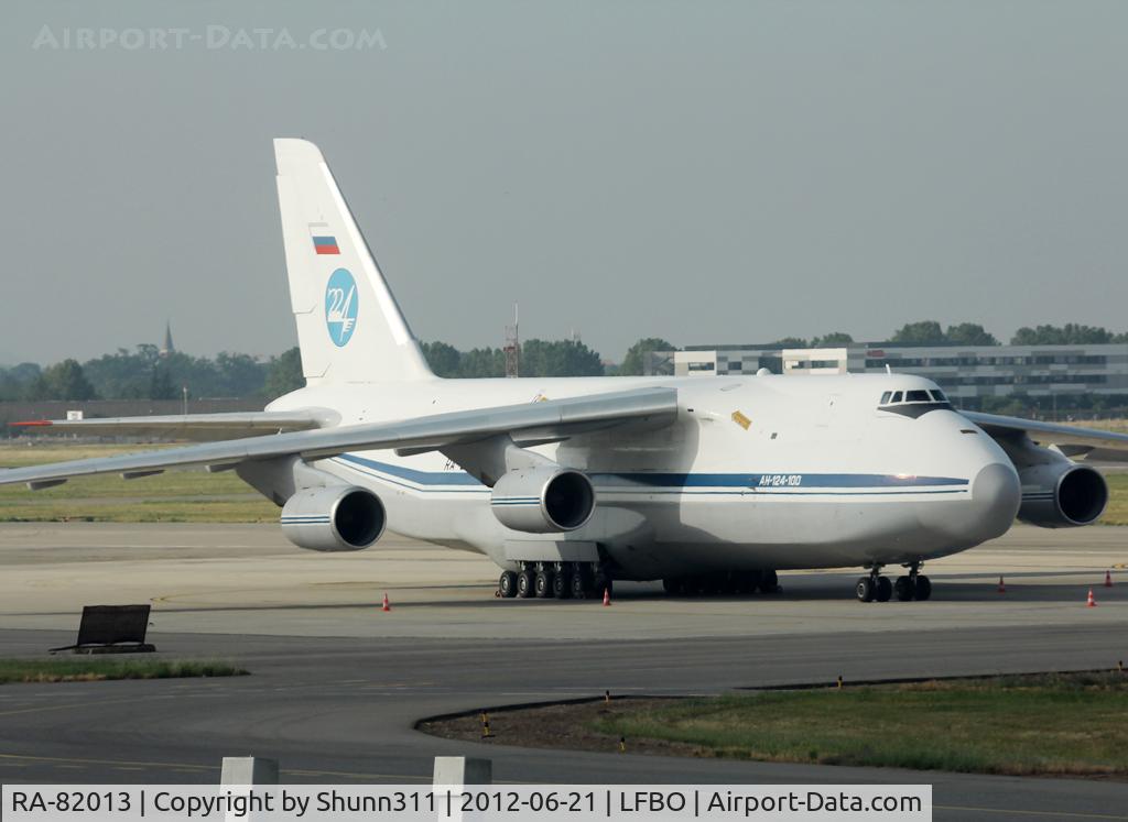 RA-82013, 1987 Antonov An-124-100 Ruslan C/N 9773053732033, Parked at Cargo area...