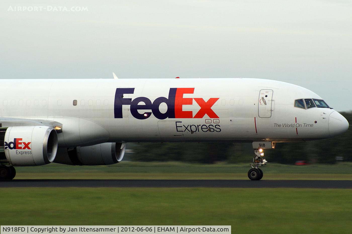 N918FD, 1989 Boeing 757-23A C/N 24290, n918fd @ eham