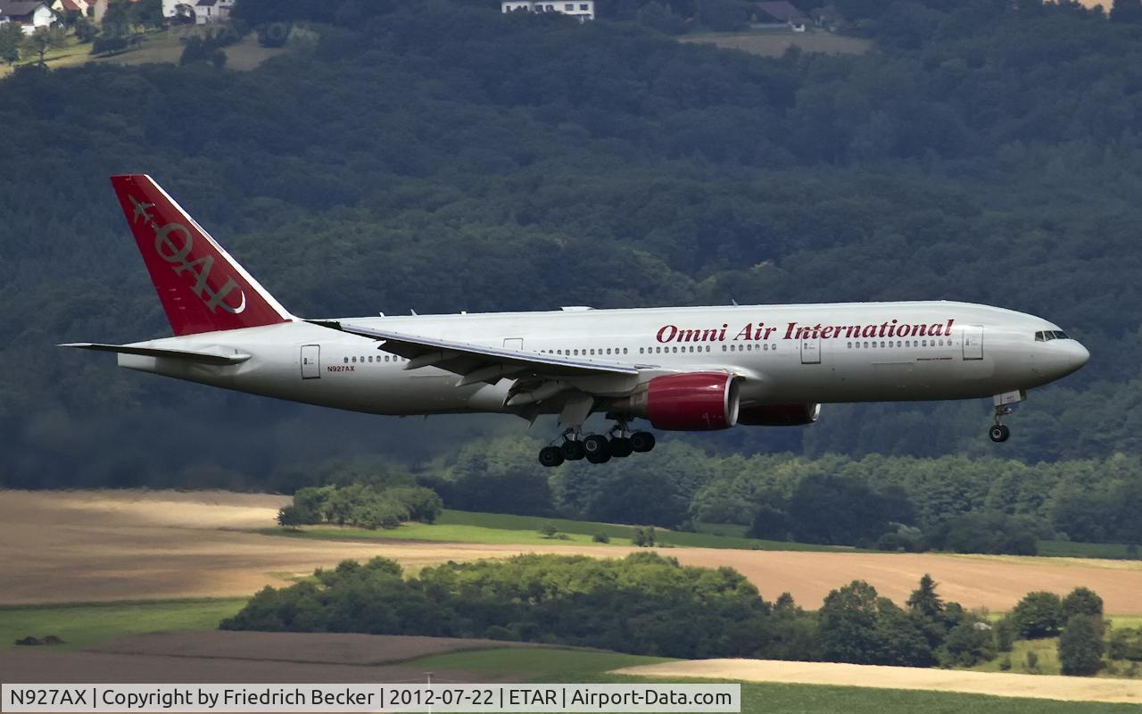 N927AX, 1997 Boeing 777-222/ER C/N 26943, on final RW08