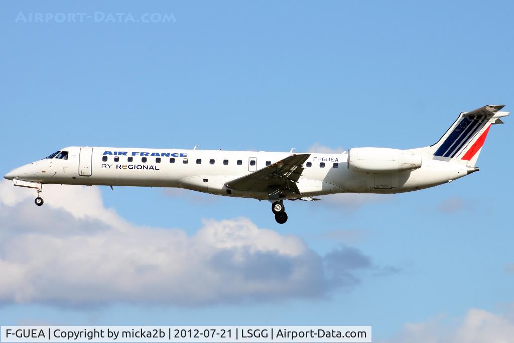 F-GUEA, 2000 Embraer EMB-145MP (ERJ-145MP) C/N 145342, Landing in 05