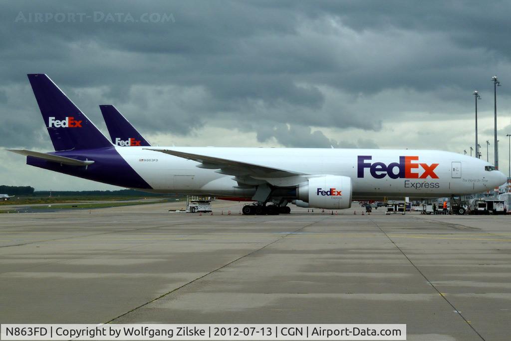 N863FD, 2012 Boeing 777-FS2 C/N 37734, visitor