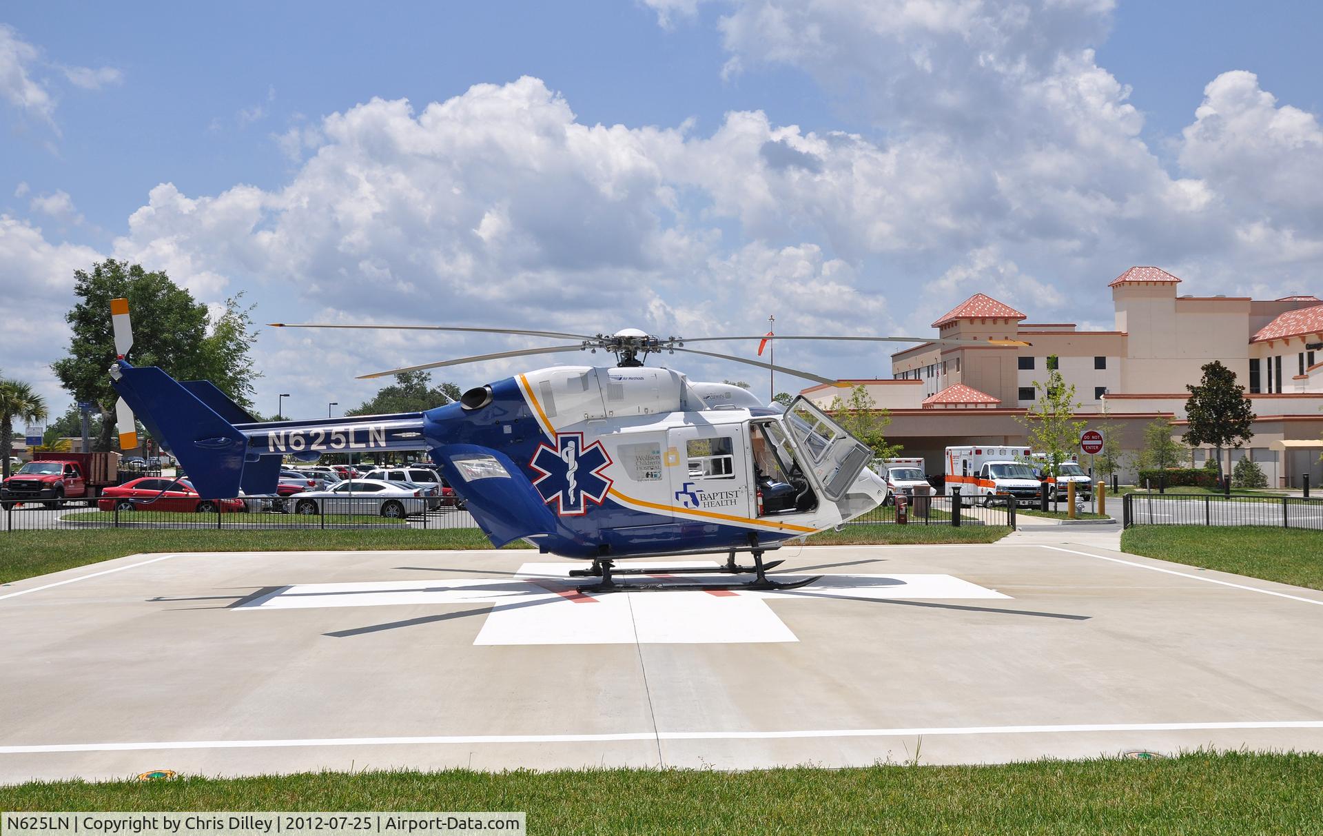 N625LN, Eurocopter-Kawasaki BK-117A-4 C/N 7108, Lifeflight at Orange Park Medical Center