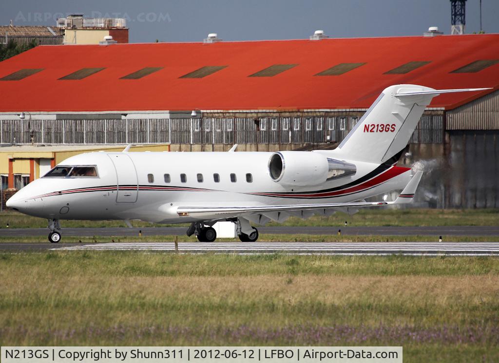 N213GS, 1991 Canadair Challenger 601-3A (CL-600-2B16) C/N 5101, Lining up rwy 32R for departure...