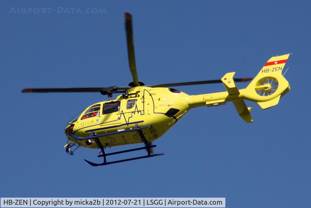 HB-ZEN, 2002 Eurocopter EC-135T-2+ C/N 0257, In flight