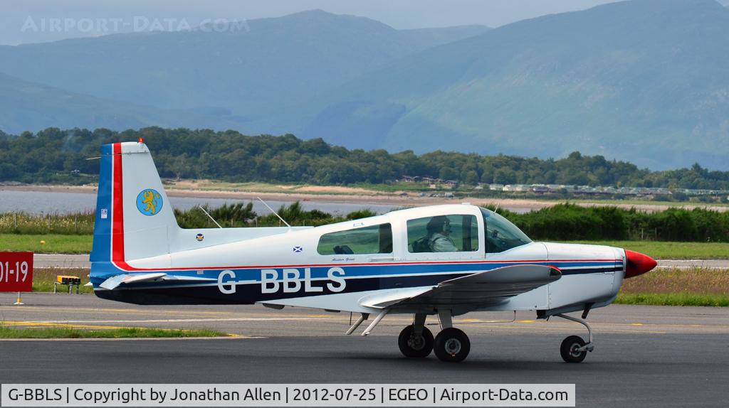 G-BBLS, 1973 Grumman American AA-5 Traveler C/N AA5-0440, About to depart from Oban (Connel) airport.