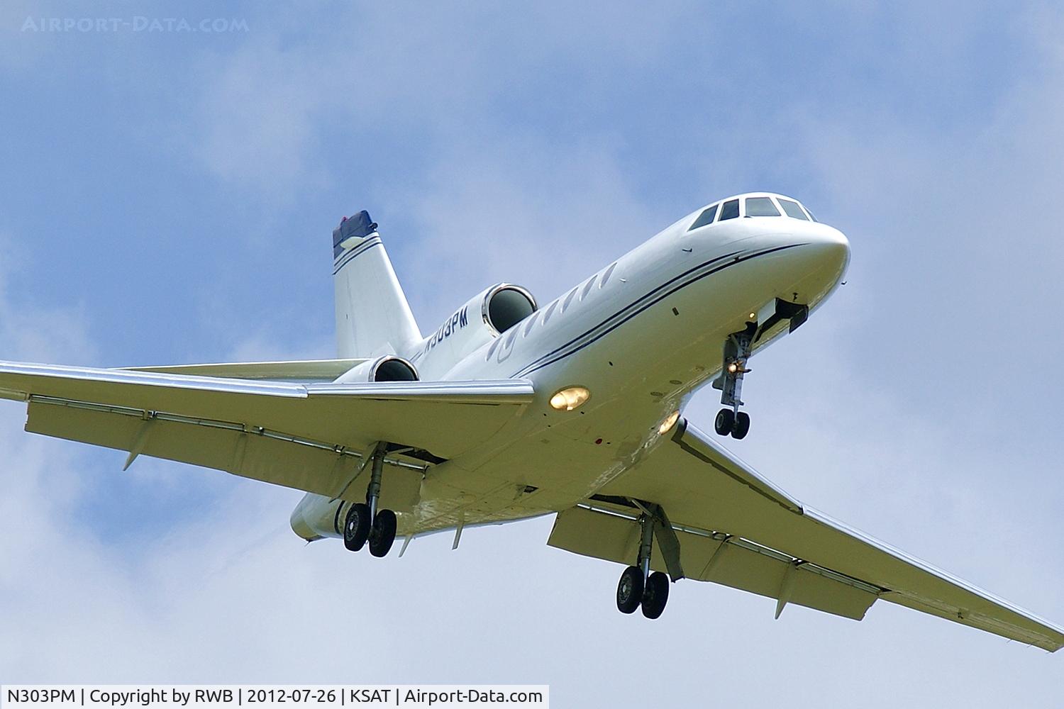 N303PM, 1982 Dassault Falcon 50 C/N 103, On approach 12R