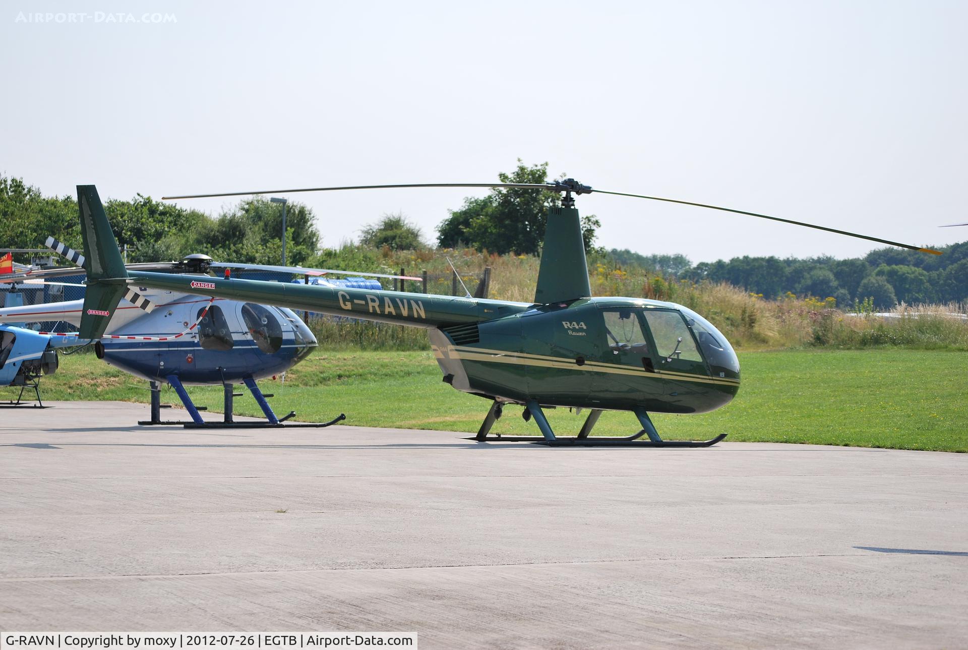 G-RAVN, 2001 Robinson R44 Raven C/N 1022, Robinson R44 Raven at Wycombe Air Park