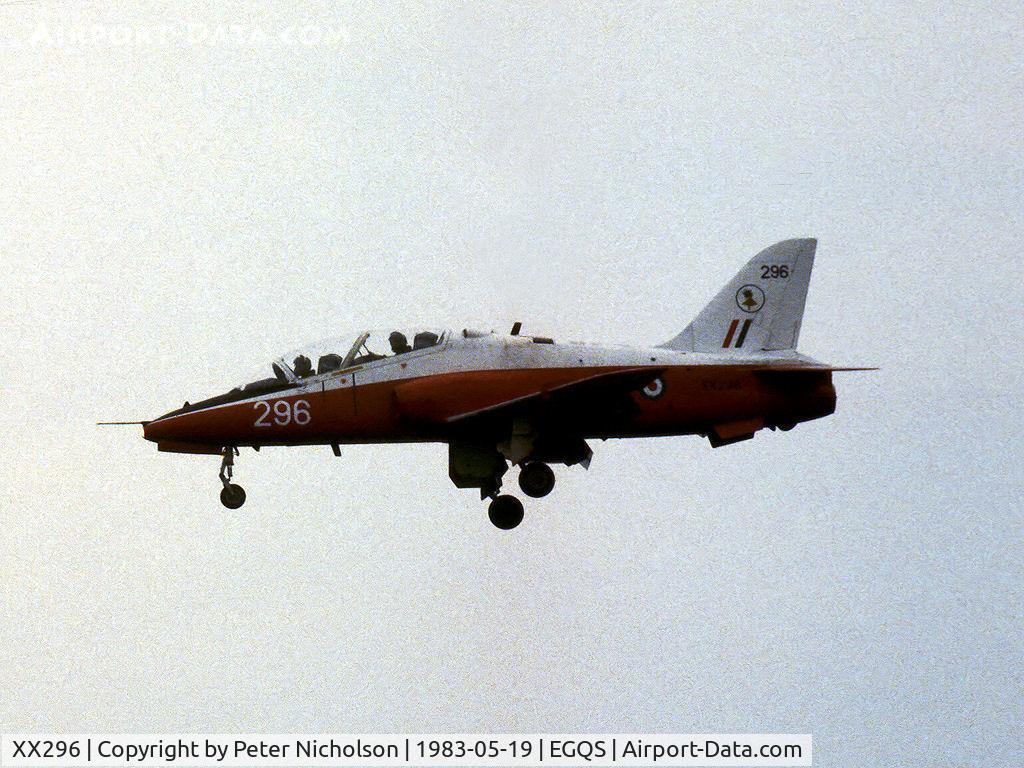 XX296, 1979 Hawker Siddeley Hawk T.1A C/N 125/312121, Hawk T.1 of 4 Flying Training School at RAF Valley on final approach to RAF Lossiemouth in May 1983.