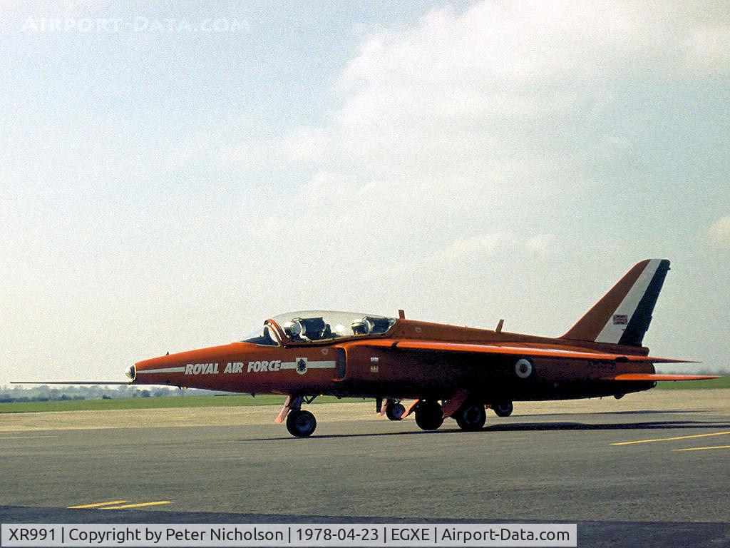 XR991, 1965 Hawker Siddeley Gnat T.1 C/N FL585, Gnat T.1 of the Red Arrows aerobatic display team on display at the 1978 RAF Leeming Airshow.