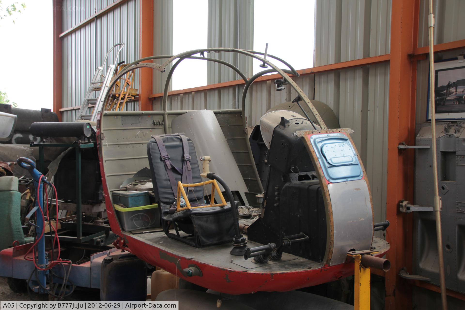 A05, Sud SE-3130 Alouette II C/N 1378, preserved at Touchay