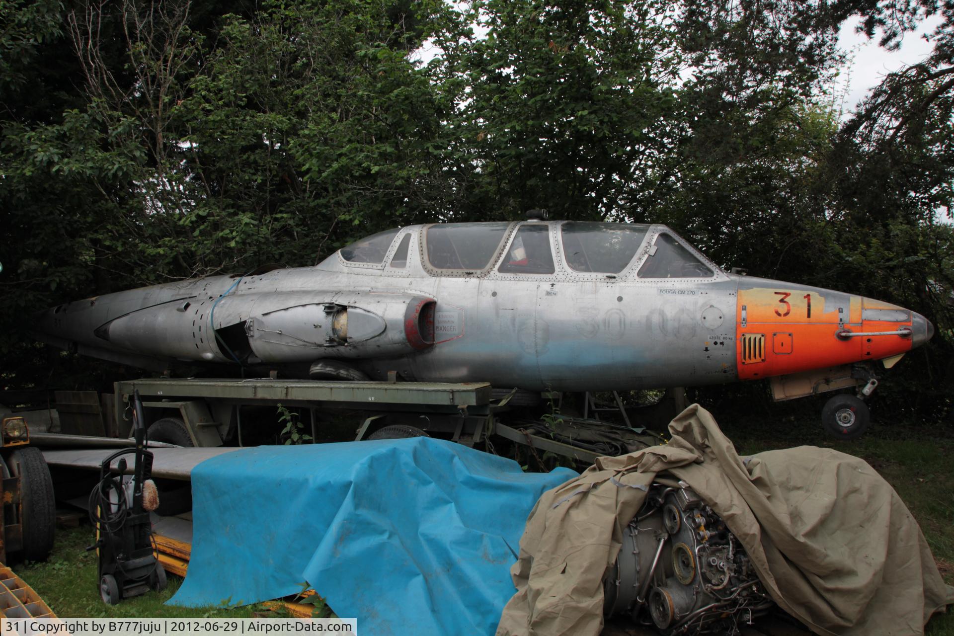 31, Fouga CM-170 Magister C/N 31, at Touchay