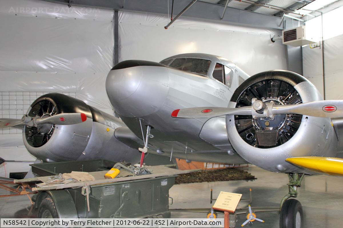 N58542, 1943 Cessna UC-78B (T-50) Bobcat C/N 4203, at Western Antique Aeroplane and Automobile Museum at Hood River, Oregon