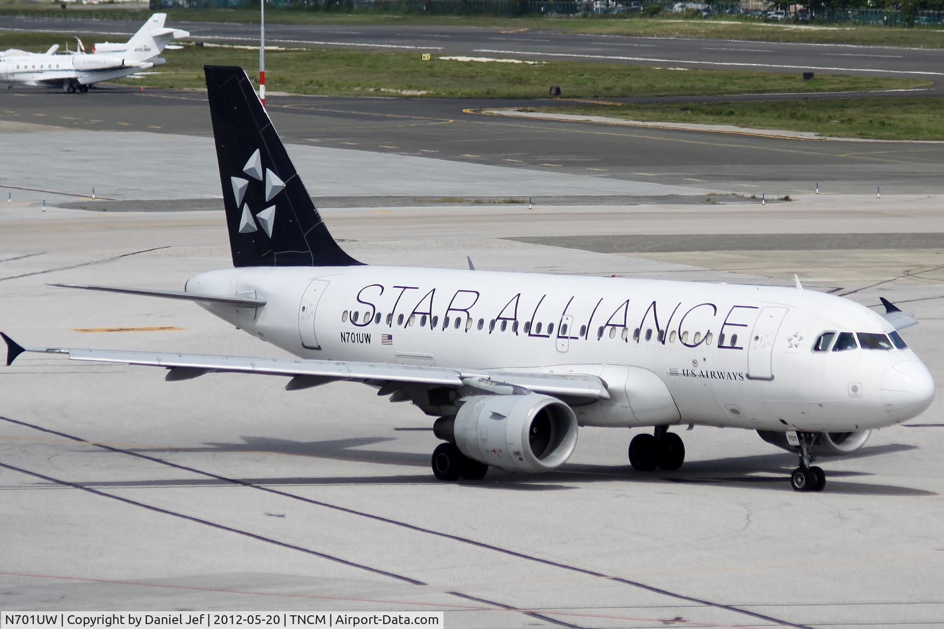 N701UW, 1998 Airbus A319-112 C/N 0890, N701UW