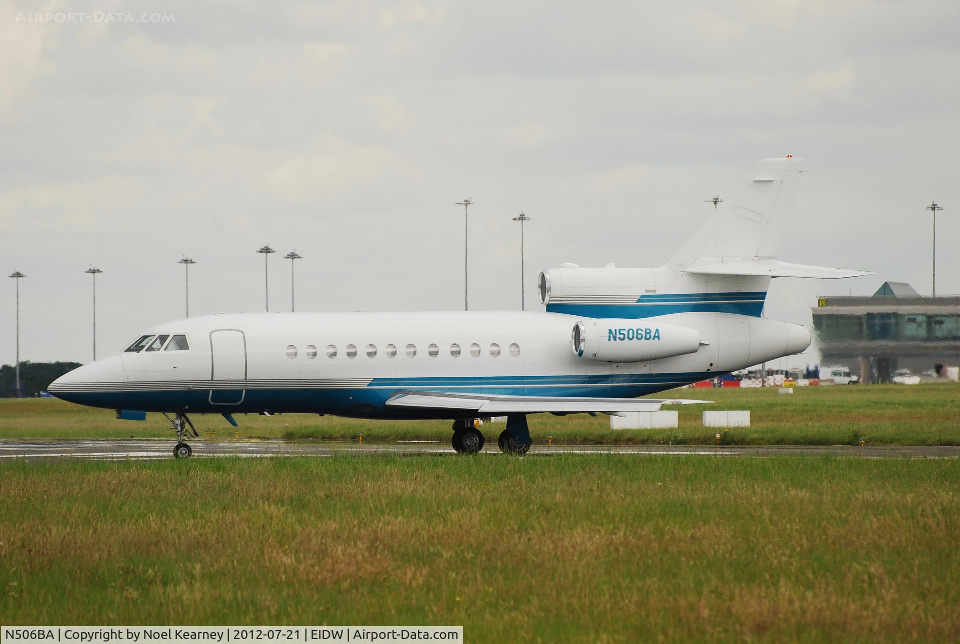 N506BA, 1996 Dassault Falcon 900B C/N 160, Departing off Rwy 28 at EIDW