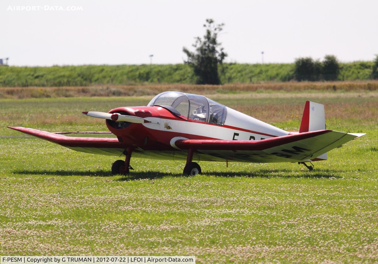 F-PESM, Jodel D 121 C/N 64, Parked on the grass while visiting