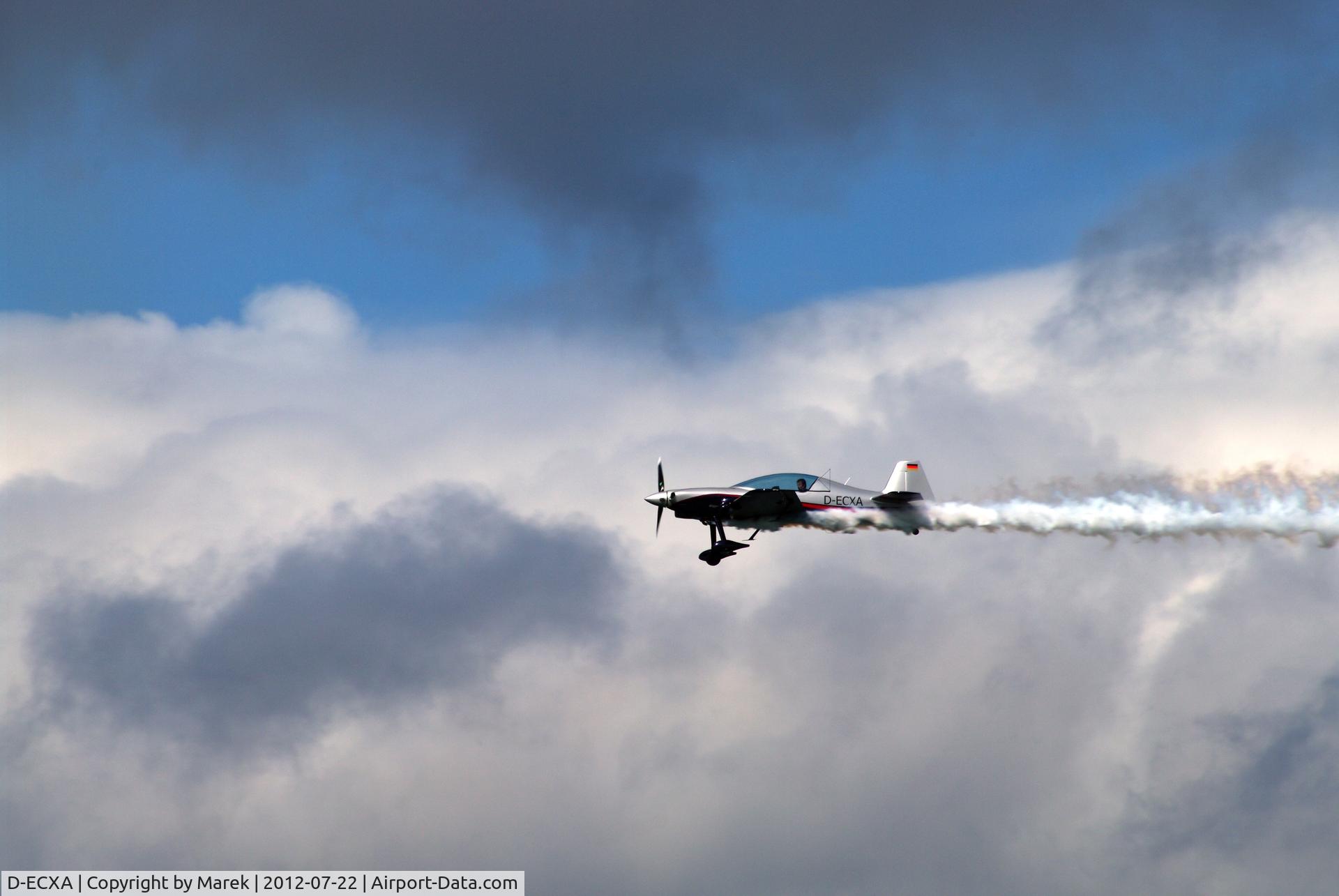 D-ECXA, XtremeAir XA-42 Sbach 342 C/N 109, Bray Airshow 2012, Ireland
