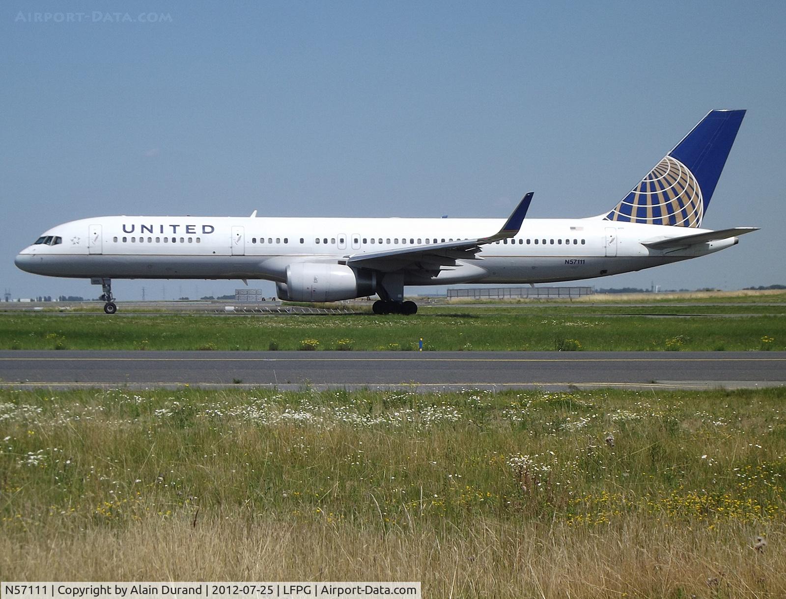 N57111, 1994 Boeing 757-224 C/N 27301, the 652nd 757 built gained her winglets in 2005 and became an United fleet member five years later.