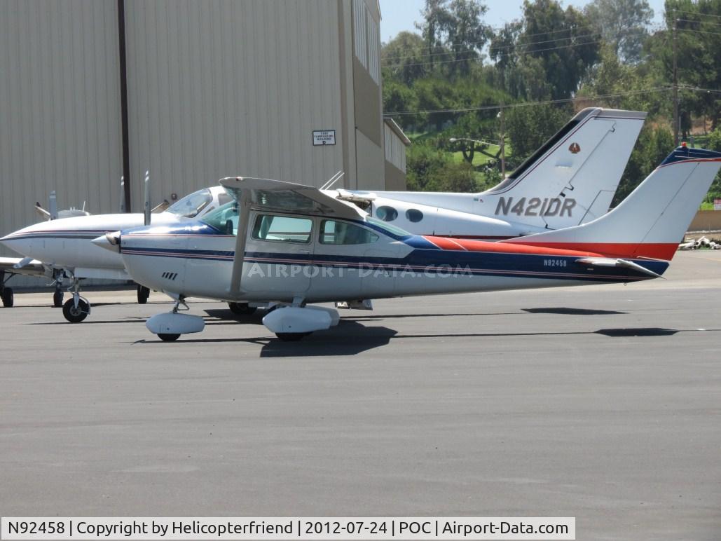 N92458, 1969 Cessna 182N Skylane C/N 18260211, Parked outside Howard Aviation