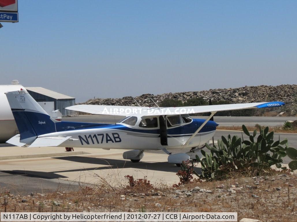 N117AB, 1978 Cessna 172N C/N 17271253, Just got refueld and preparing to depart