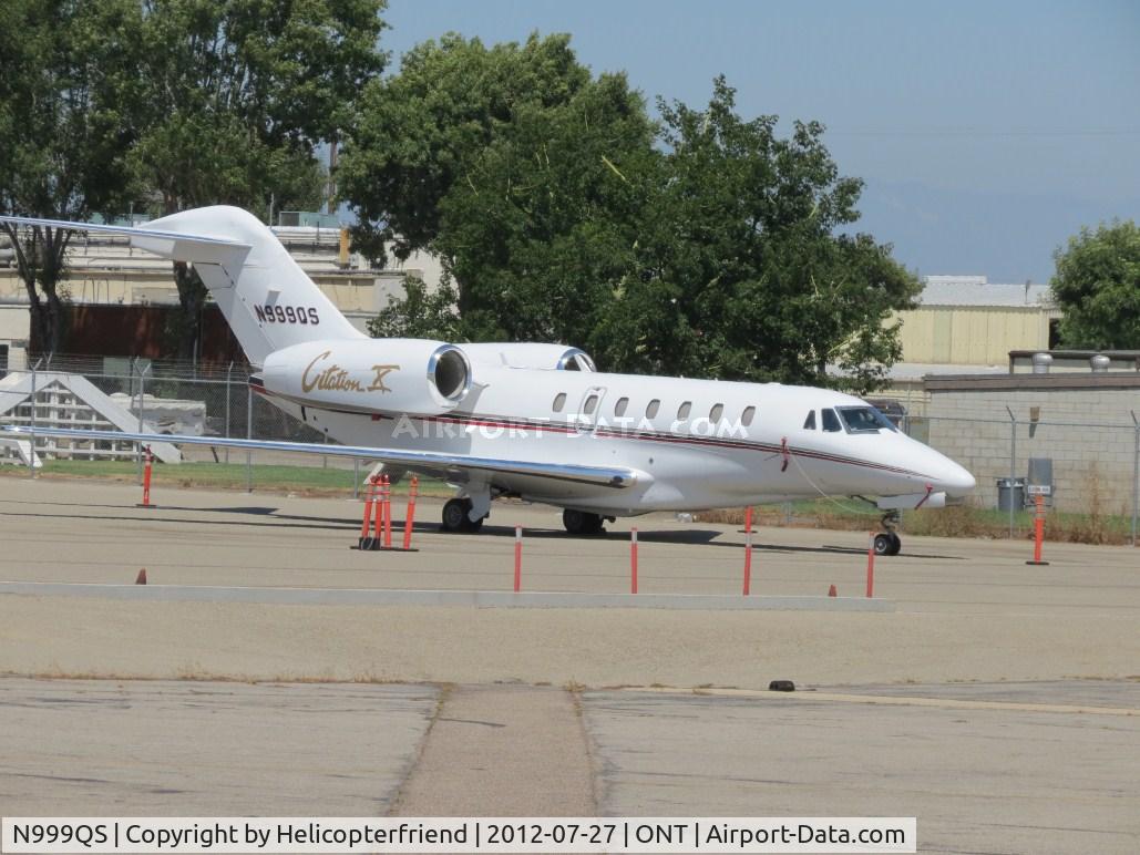 N999QS, 2002 Cessna 750 Citation X C/N 750-0203, Parked on the southside