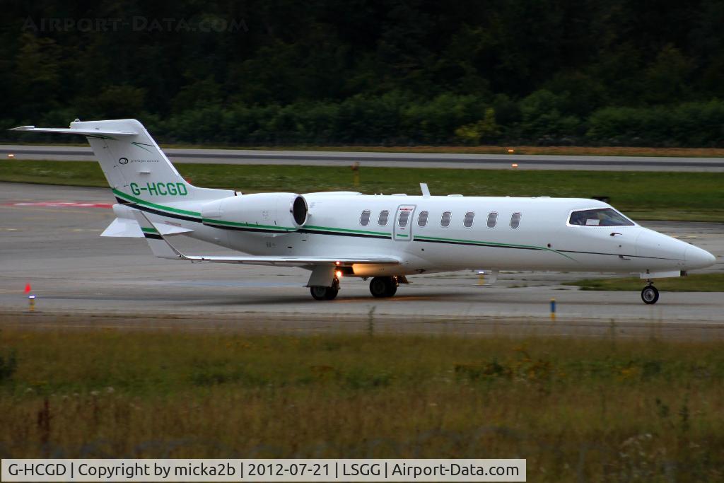 G-HCGD, 2003 Learjet 45 C/N 328, Taxiing for departure in 23