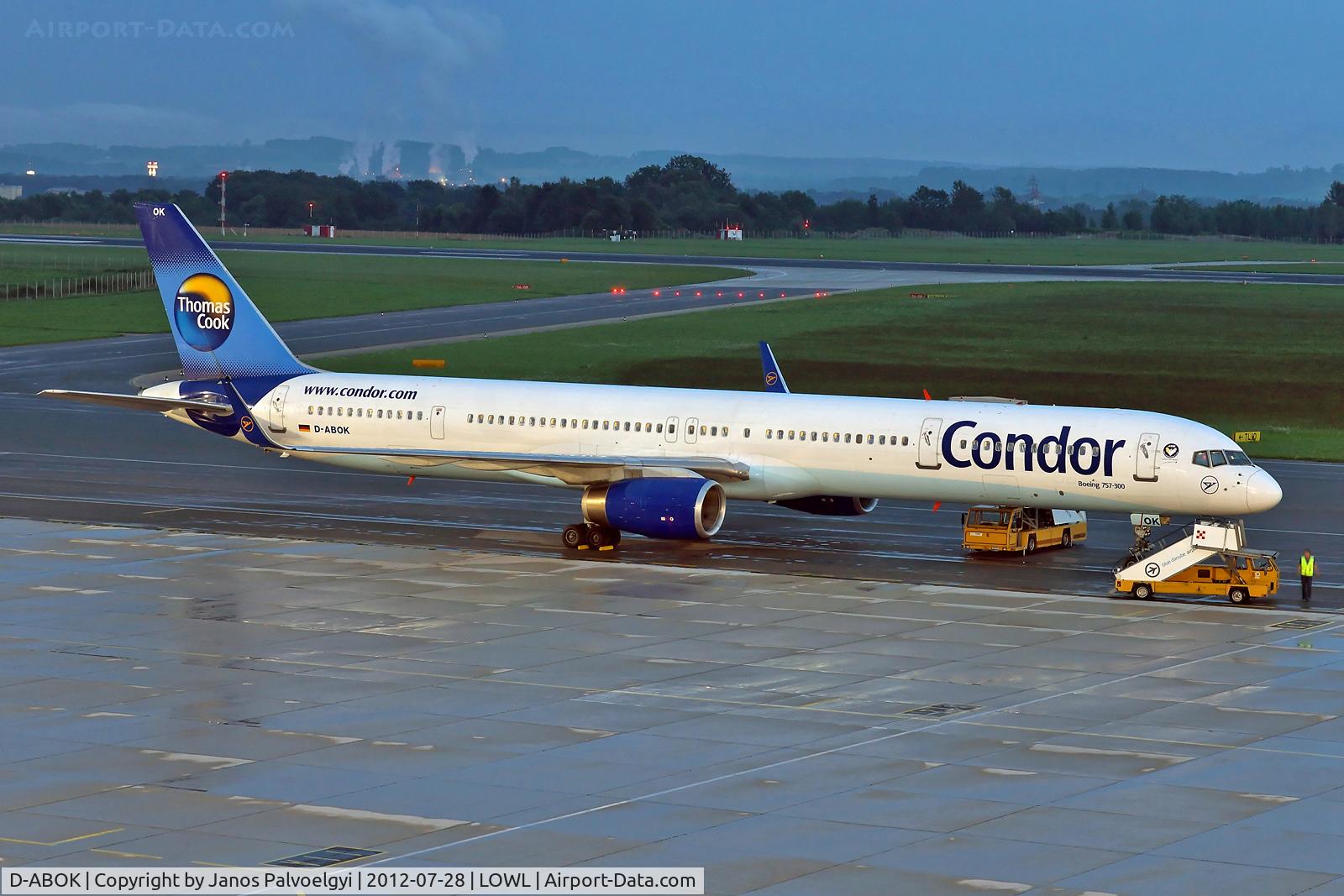 D-ABOK, 2000 Boeing 757-330 C/N 29020, Condor Boeing B757-330 after emergency landing in LOWL/LNZ