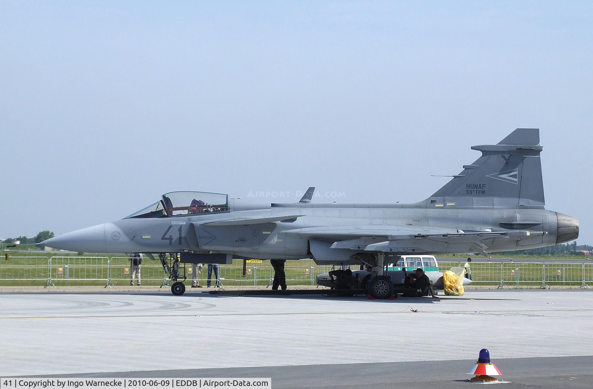 41, Saab JAS-39C Gripen C/N 39312, SAAB JAS39C Gripen of the Hungarian Air Force at ILA 2010, Berlin