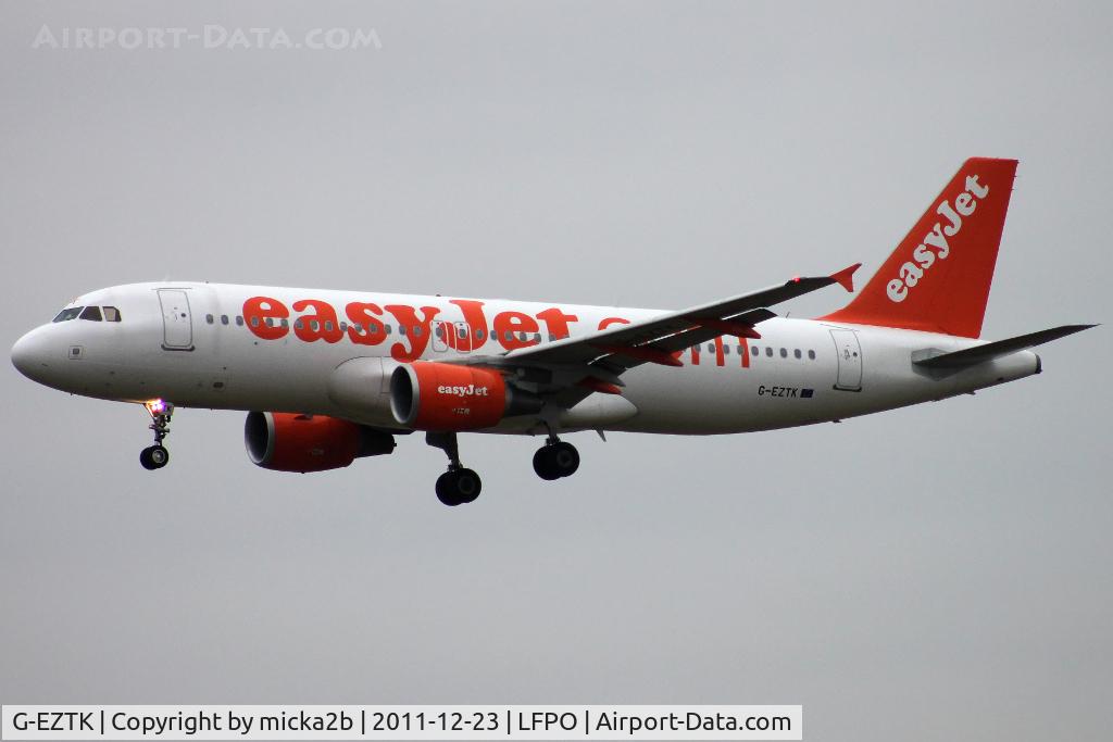 G-EZTK, 2009 Airbus A320-214 C/N 3991, Landing