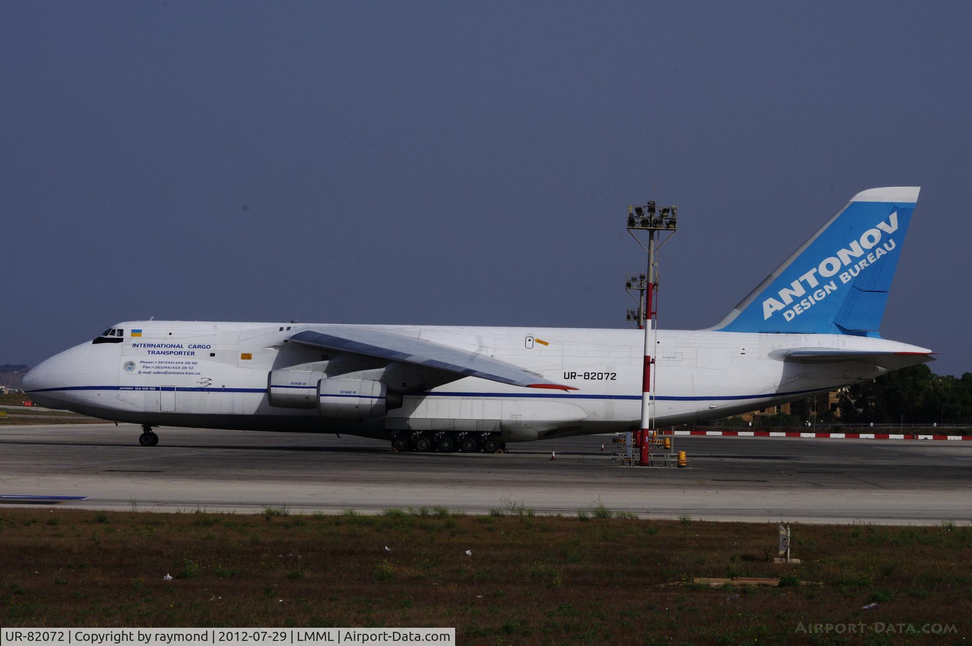 UR-82072, 1993 Antonov An-124-100 Ruslan C/N 9773053359136, An124 UR-82072 Antonov Design Bureau.