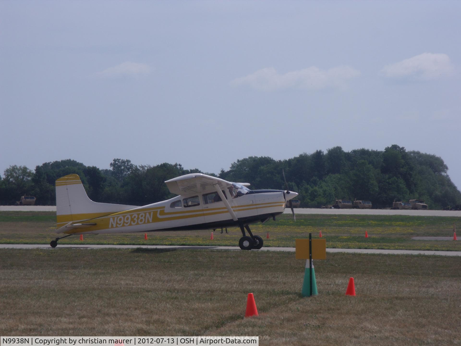 N9938N, 1975 Cessna 180J C/N 18052593, cessna 180 on the taxiway
