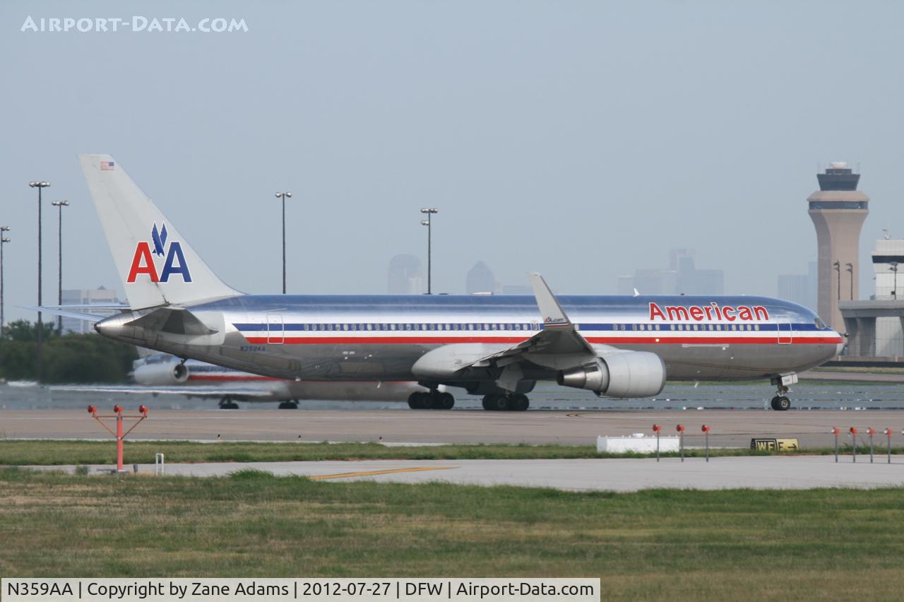 N359AA, 1988 Boeing 767-323 C/N 24040, American Airlines at DFW Airport