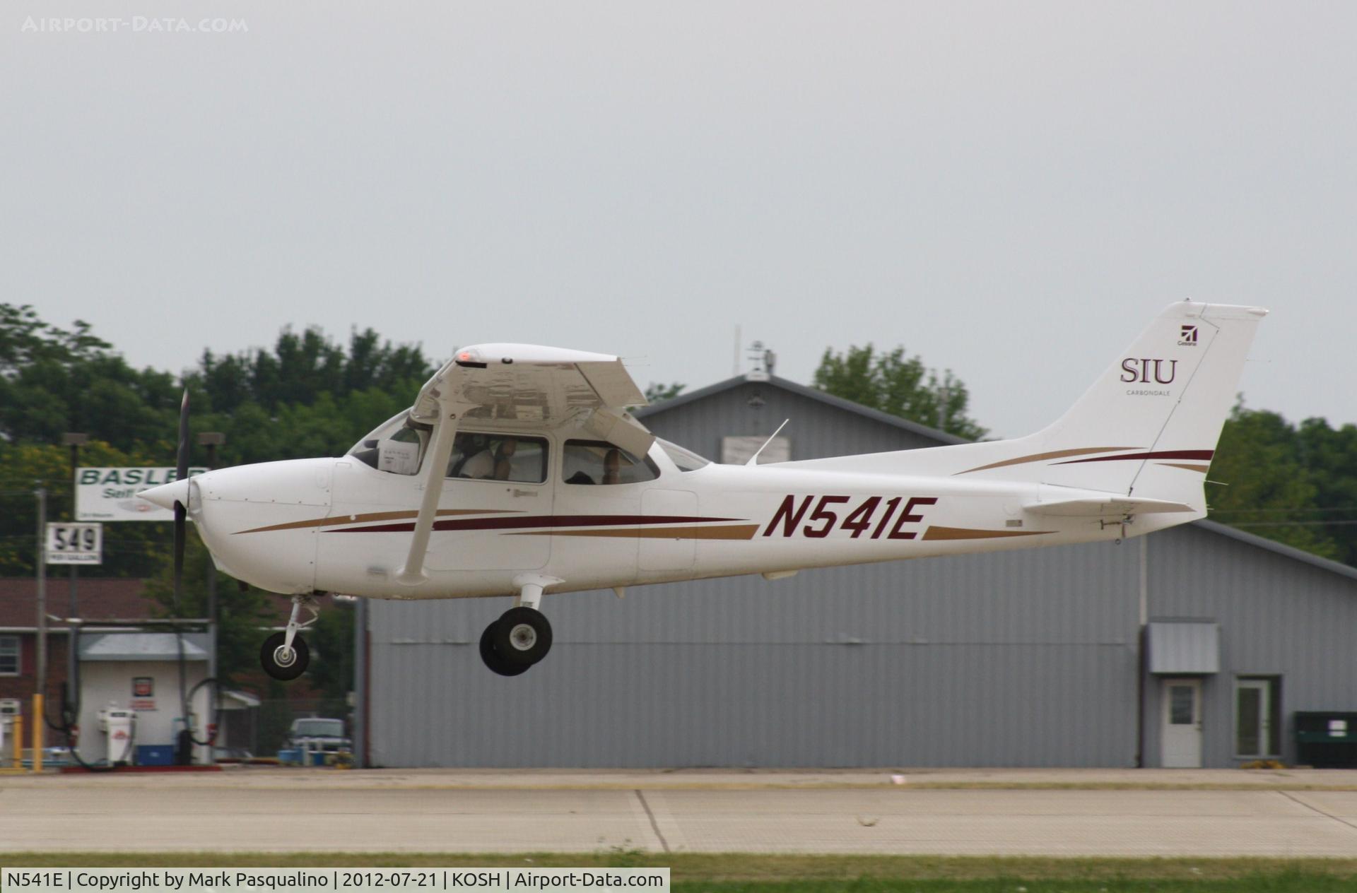 N541E, Cessna 172R C/N 17281593, Cessna 172R