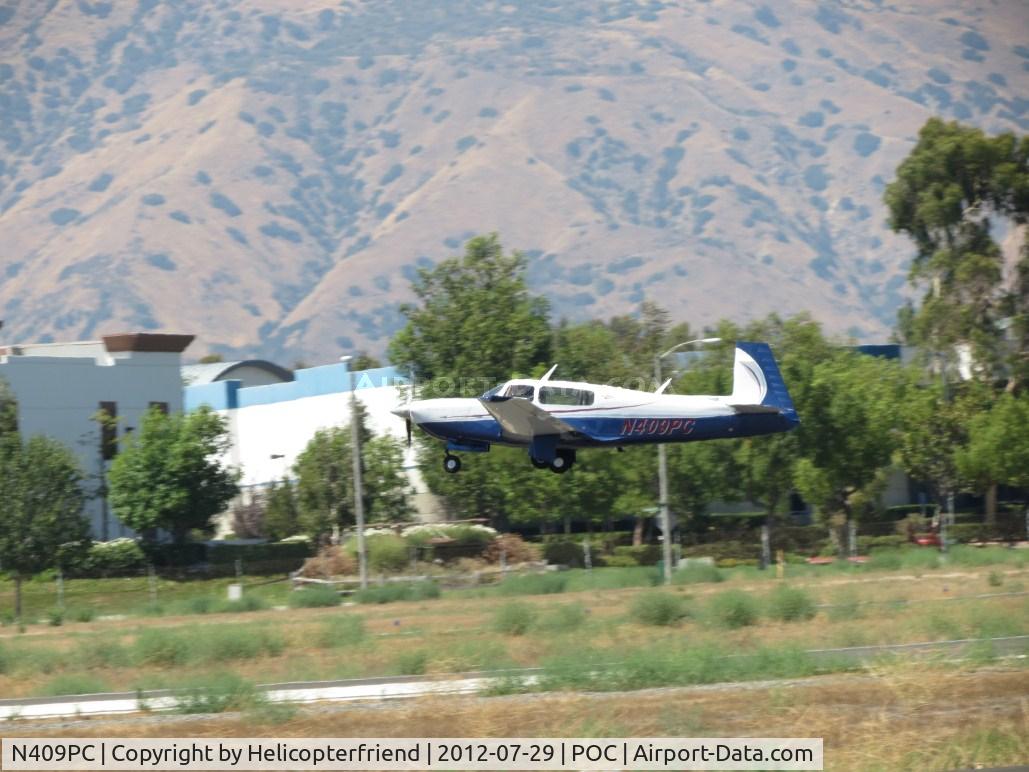 N409PC, 2007 Mooney M20R Ovation C/N 29-0488, Lifting off 26R