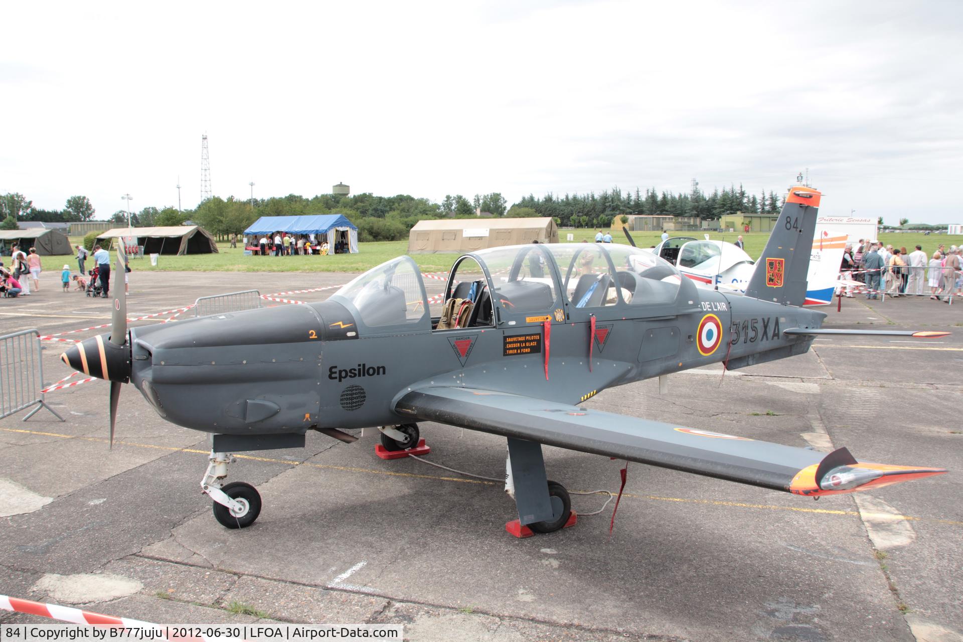 84, Socata TB-30 Epsilon C/N 84, at Avord Airshow 2012