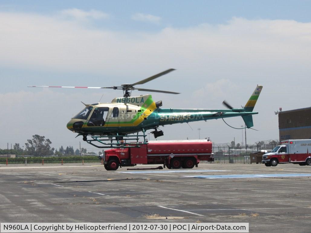 N960LA, Eurocopter AS-350B-2 Ecureuil Ecureuil C/N 7120, Air taxiing to taxiway Sierra